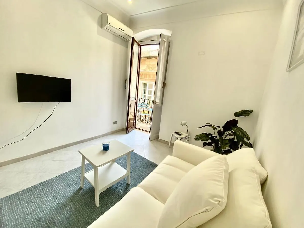 Casa Vacanze Nonno Iano Syracuse 0*,  Italy