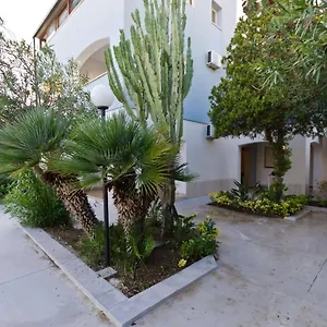 Apartament Fratelli Vivaldi, Syrakuzy