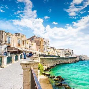 Al Blu Ortigia Syracuse